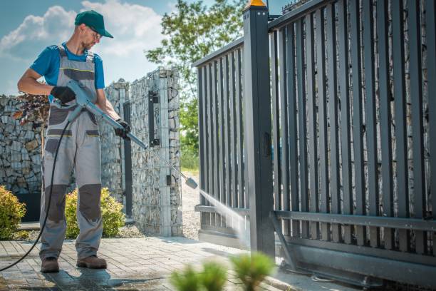 Best Solar Panel Cleaning  in Chatmoss, VA